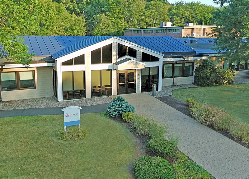 91 Northwest Drive, Plainville (800x576)