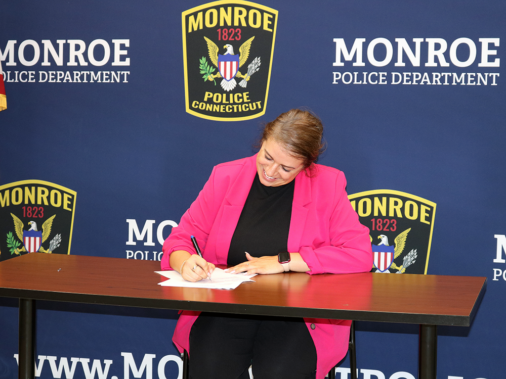 Wheeler Professional Signing Monroe MOU (News image 1000px x 750px)